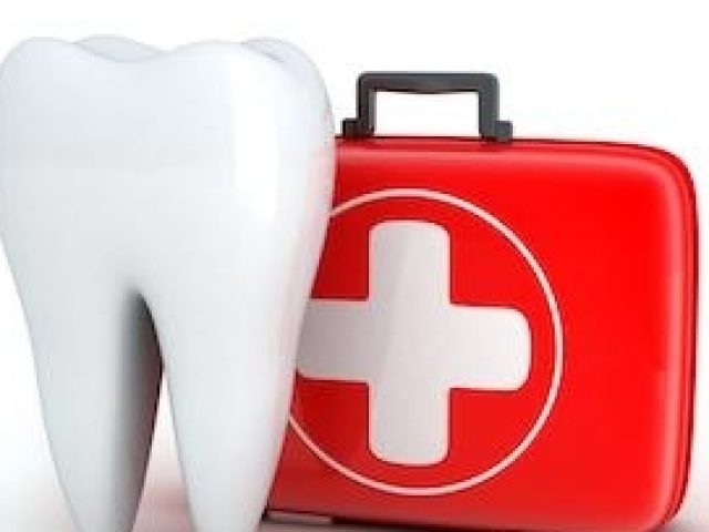 What To Do In a Dental Emergency (featured image)